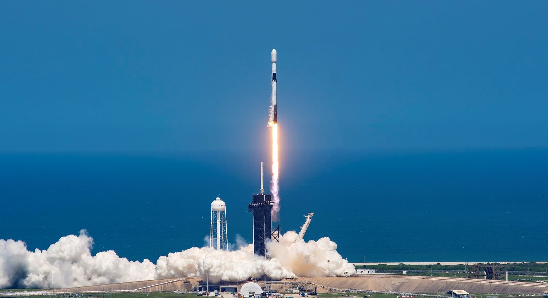 Falcon 9 Block 5 | Globalstar 2-R Mission 1 (x 8) patch
